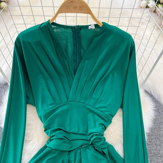 fashionable long-sleeved V-neck pleated waist mid-length slit A-line dress S4484