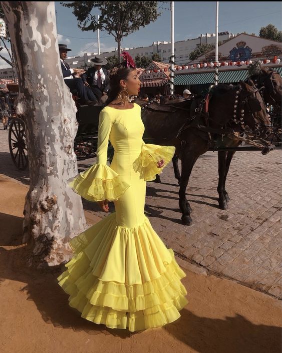 Yellow Women Mermaid Prom Dresses Spanish Ruffles Tiered Long Sleeves Evening Gowns Ceremony Formal Party Wear