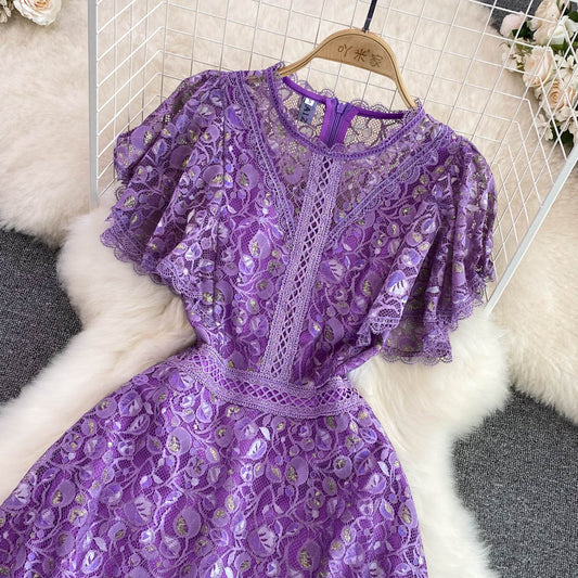Retro Court Style Round Neck Flying Sleeve A-line Lace Dress S4460