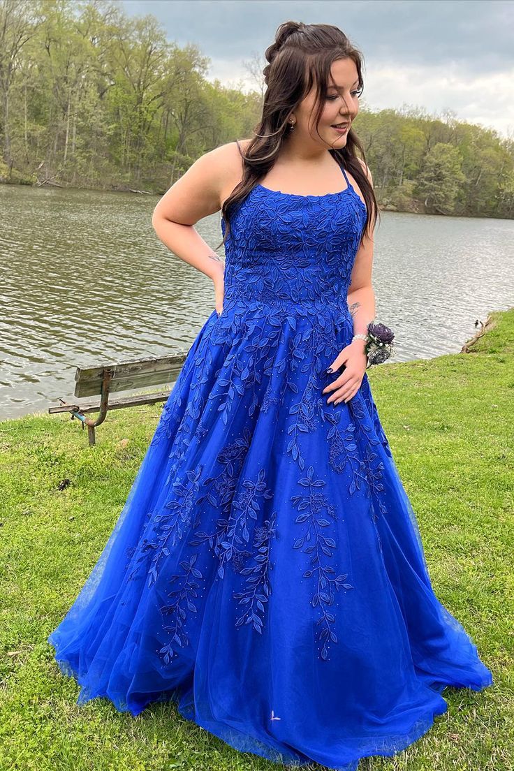 Blue Prom Dresses Applique Graduation Gown S3711
