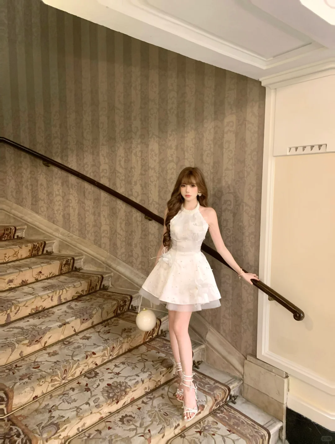 White halter neck slim waist A-line temperament short skirt homecoming dress R4253