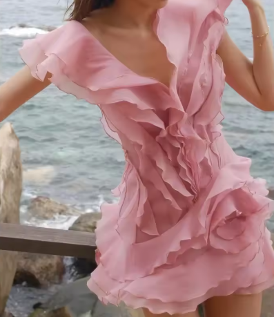 Classy V Neck Pink Chiffon Ruffle Short Cocktail Dress Homecoming Dress D457