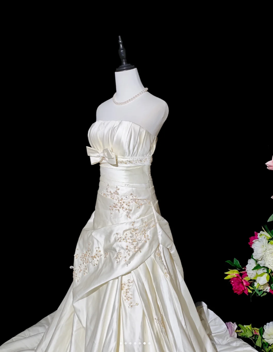Charming Strapless Ivory Beaded Satin Pleated Mermaid Long Evening Dress Formal Birthday Prom Gowns