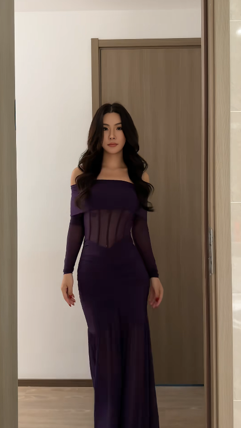 Chic Sheath Long Prom Dresses Chiffon Dark Purple Evening Gowns Off-shoulder Christmas Dresses DP04143