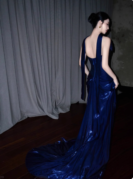 Elegant Strapless Sheath Blue Prom Dresses Satin Sleeveless Long Evening Dresses DP04193