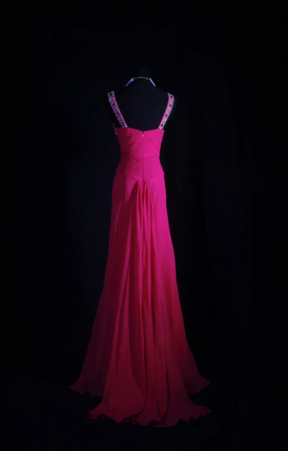 Fuchsia Sheath Long Prom Dresses Chic Chiffon V-neck Evening Dresses Sleeveless Formal Dresses DP04398