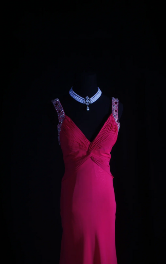 Fuchsia Sheath Long Prom Dresses Chic Chiffon V-neck Evening Dresses Sleeveless Formal Dresses DP04398
