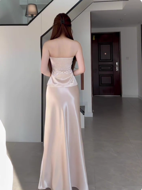 Chic Champagne Sheath Long Prom Dresses Satin Strapless Bridesmaid Dresses DP04529