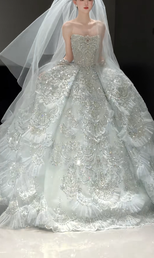 Elegant A-Line Long Wedding Dress Tulle Beaded Bridal Gowns Sleeveless Bridal Dress DP04974
