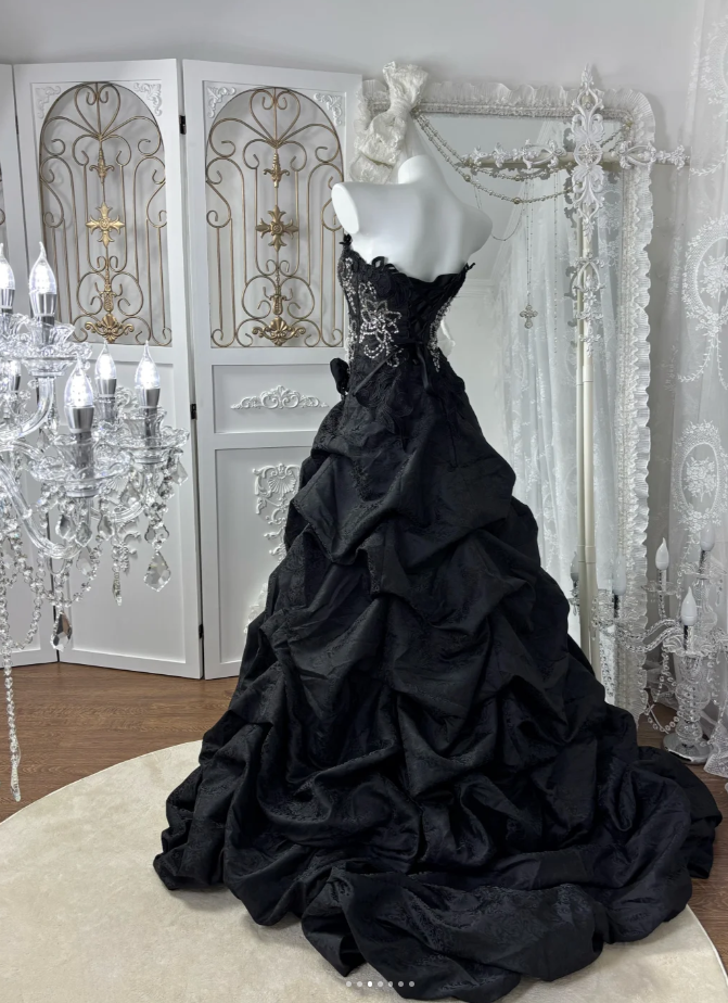 Elegant Black Prom Dress Two-Piece Satin Strapless Evening Dress A-Line Birthday Dress DP05161
