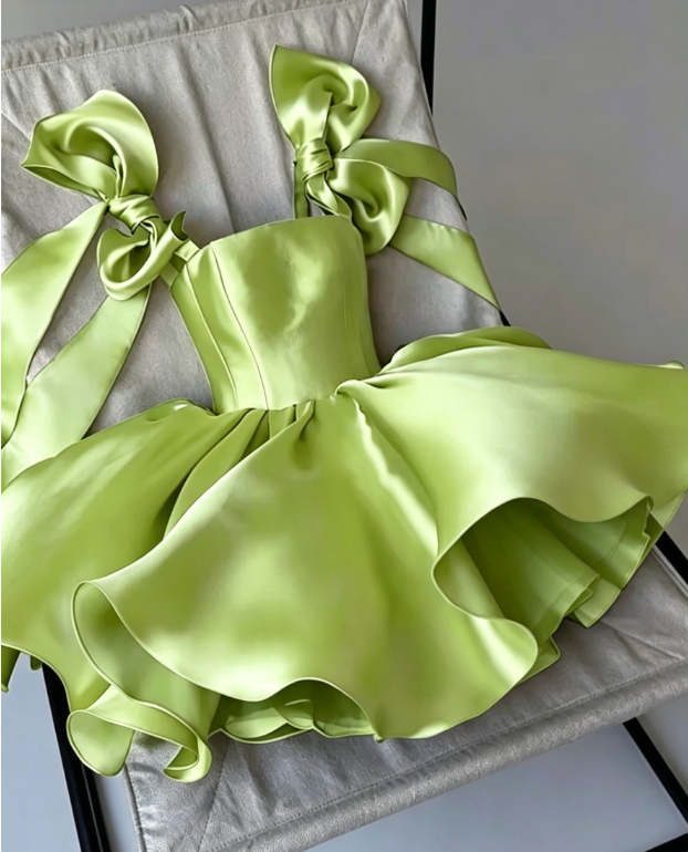 Elegant Spaghetti Straps A-Line Birthday Dress Satin Graduation Party Dress Purple Short Prom Dress DP05506