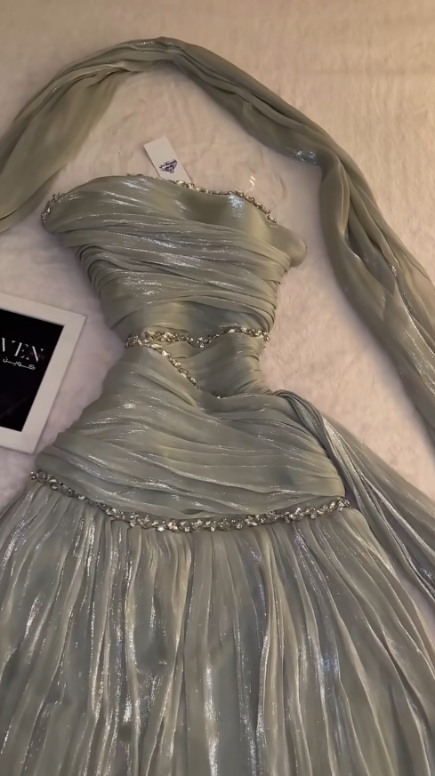 Elegant Green Wedding Guest Dress Strapless A-Line Chiffon Long Evening Dress DP05714