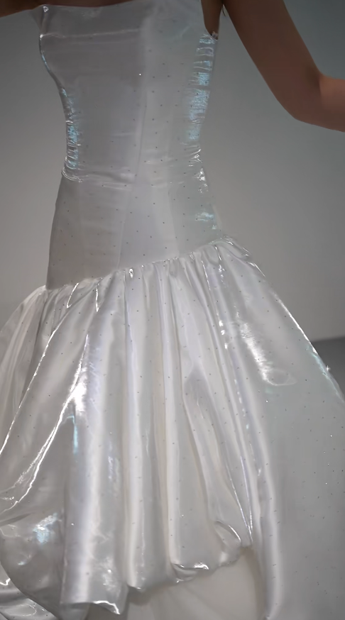 Elegant White Wedding Dress Strapless A-Line Bridal Dress Satin Bridal Gown DP06012