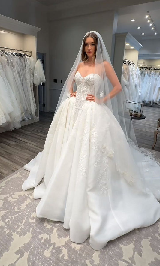 Classic Brides Dress Ball Gown Sweetheart Lace White Wedding Dresses Minimalist Bridal Gowns DP1605