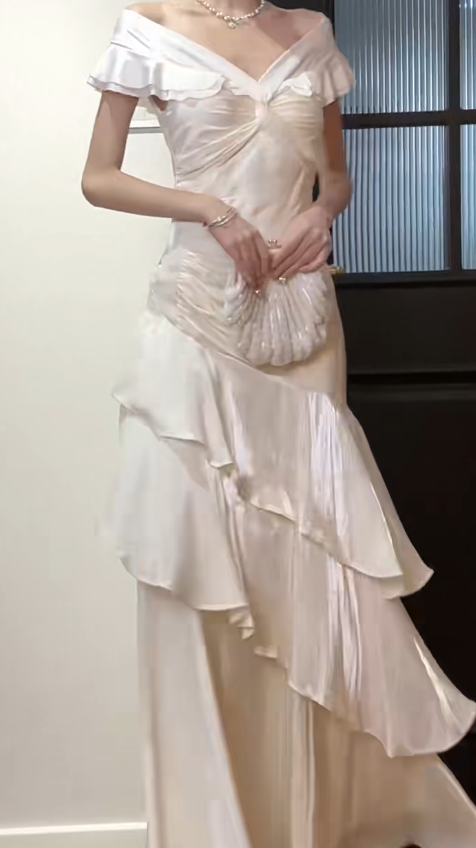 Elegant V-neck Sheath Chiffon Long Prom Dresses White Formal Evening Dresses DP3021