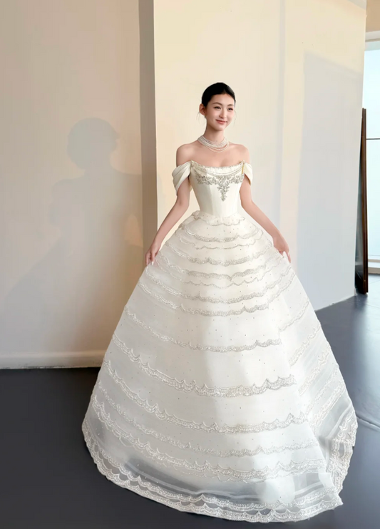 Gorgeous Off-the-shoulder A-Line Tulle Long Wedding Dresses White Bridal Gowns Short-sleeved Bridal Dresses DP3863