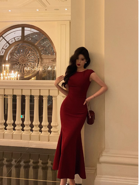 Elegant Mermaid Burgundy 18th Birthday Dress Party Gown Birthday Outfits Birthday Dress Ideas For Women DP606