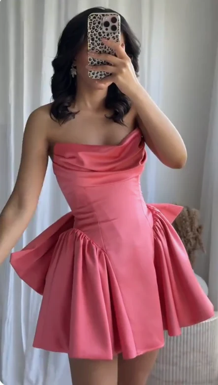 Classy Pink Strapless A-Line Satin Homecoming Dresses Short Birthday Outfits Cocktail Dress With Bow S373
