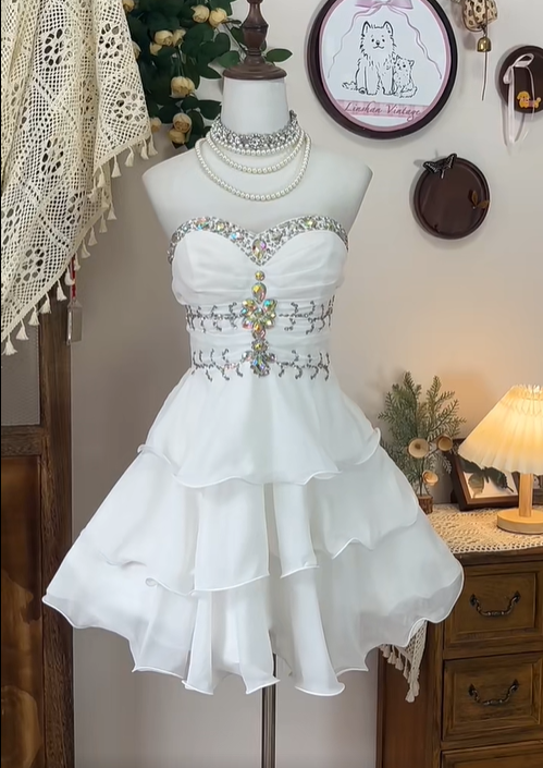 Cute Sleeveless Sweetheart Neckline Swarovski Crystal Layered Ruffles Party Dress Homecoming Dress D1747