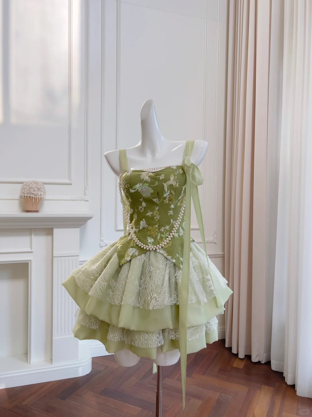 Pretty Square Neck Lace Up Embroidery Sequin Ruffle Tiered Lace Birthday Party Dress Sweet 16 Dress Homecoming Dress with Pearl Link D1868