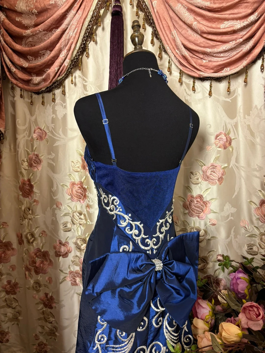 Elegant Prom Dress Spaghetti Straps Floor Length Prom Gown Evening Dress Gala Dress Business Dinner Dress D2389