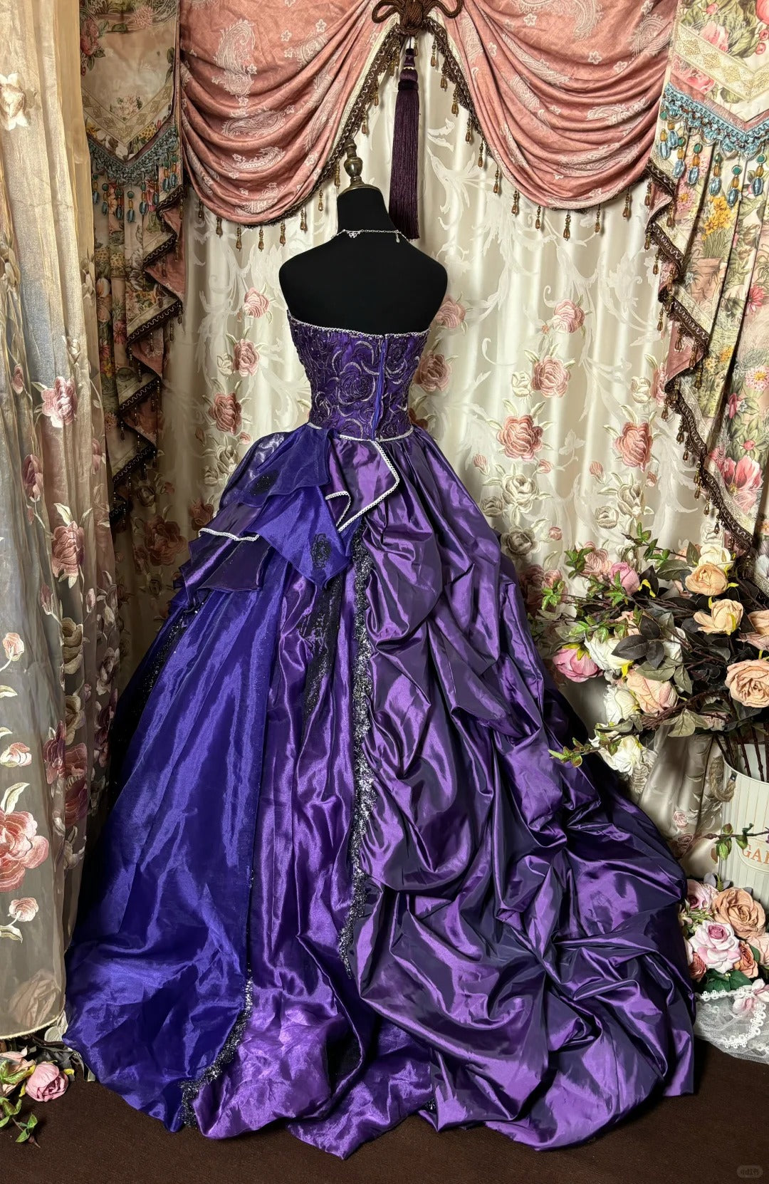 Elegant Prom Dress Strapless Pleated Flower Ball Gown Evening Dress Dancing Dress Sweet 16 Dress D2463