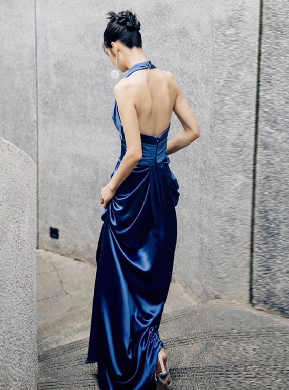 Elegant Prom Dress Halter Pleated Prom Gown Evening Dress Gala Dress D2529