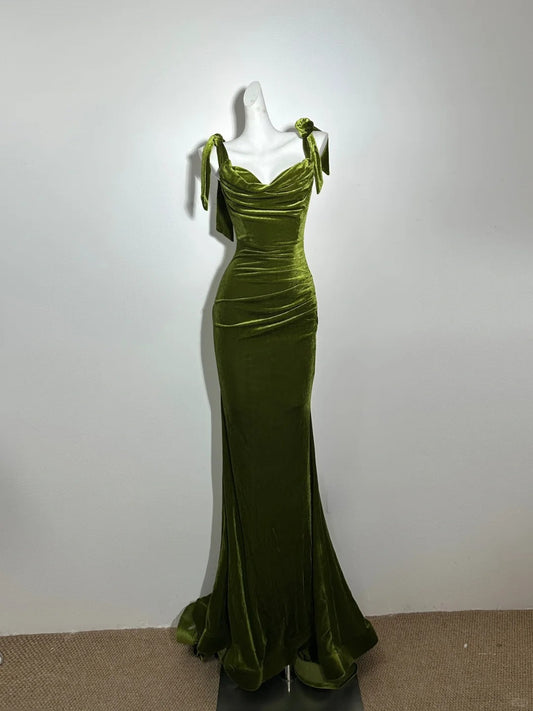 Gorgeous Prom Dress Velvet Spaghetti Straps Pleated Mermaid Evening Dress Wedding Guest Dress D2750
