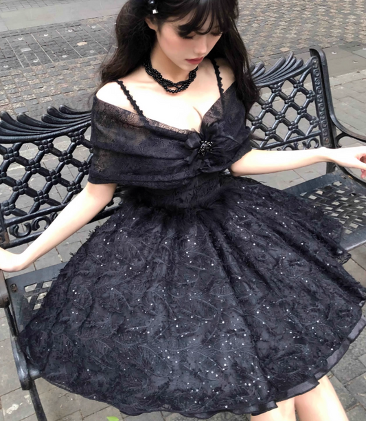 Unique Black Homecoming Dress Spaghetti Straps Pleated Birthday Party Dress Short Prom Dress Cocktail Dress D2929