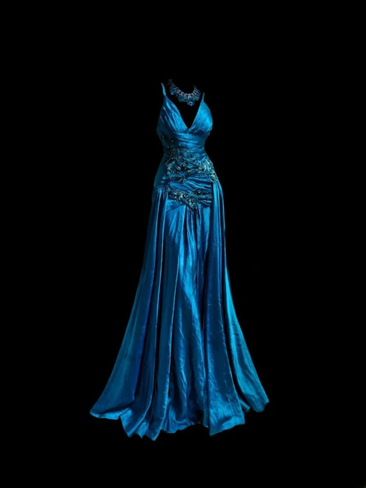 Gorgeous Prom Dress V-neck Pleated Gala Dress Evening Dress D2832