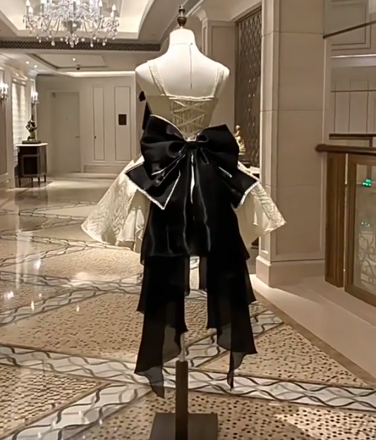 Elegant Short Prom Dress Spaghetti Straps Bowknot Cocktail Dress Homecoming Dress Princess Dress D2932