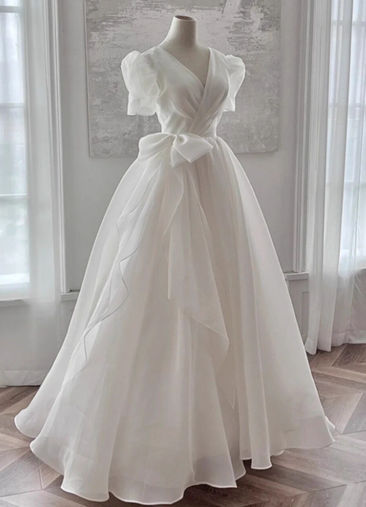 Beauty Wedding Dress V-neck Pleated Wedding Dress D3487