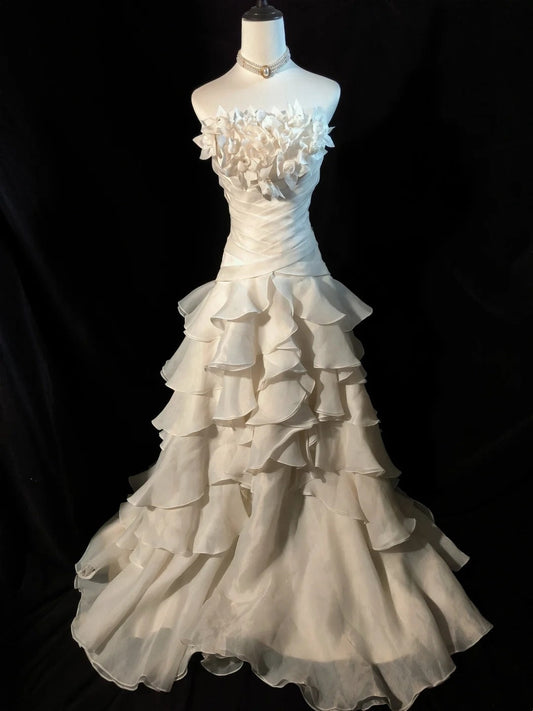 Vintage Wedding Dress Strapless Flower Pleated Ruffle Wedding Dress D3524