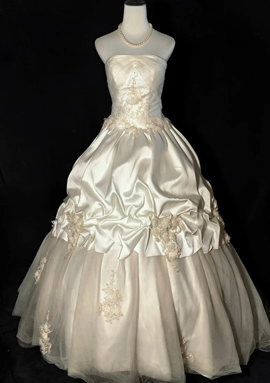 New Arrival Wedding Dress Strapless Pleated Tulle Wedding Dress D3559