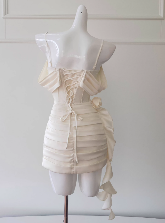 New Arrival Homecoming Dress Spaghetti Straps Pleated Short Prom Dress Birthday Party Outfits D3561