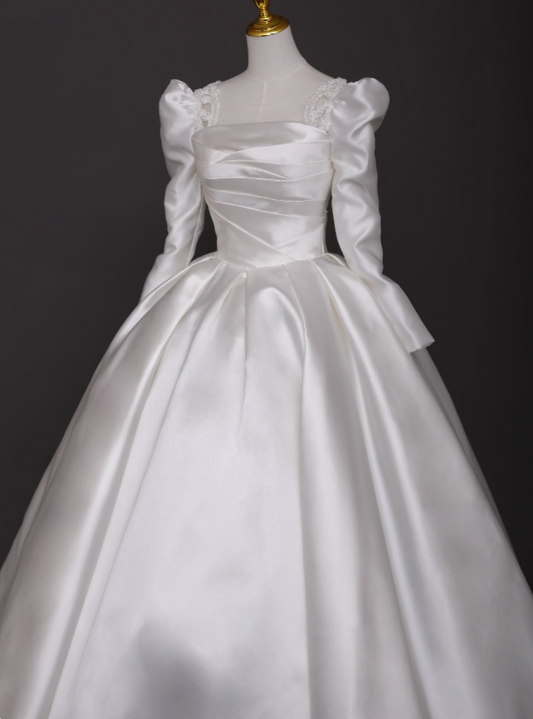 New Arrival Wedding Dress Square Neck Pleated Pearl Wedding Dress D3578