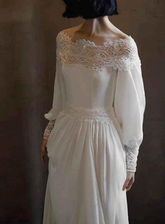 Retro Wedding Dress Off Shoulder Pleated Wedding Dress D3597
