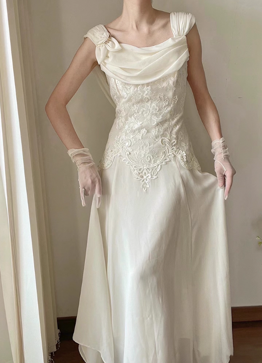 New Arrival Wedding Dress Straps Pleated Wedding Dress D3598