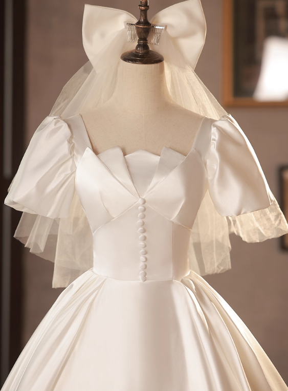 Elegant Wedding Dress Short Sleeve Pleated Wedding Dress D3702