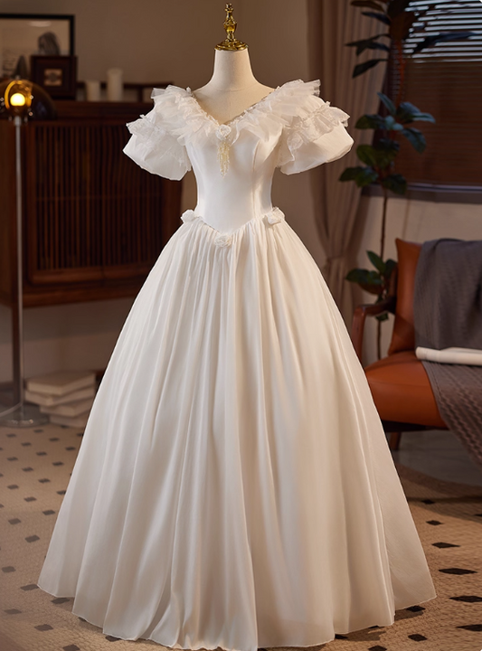Stunning Wedding Dress V-neck Tulle Pleated Wedding Dress D3706