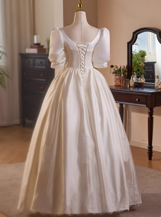 Retro Wedding Dress Crew Neck Pleated Wedding Dress D3729