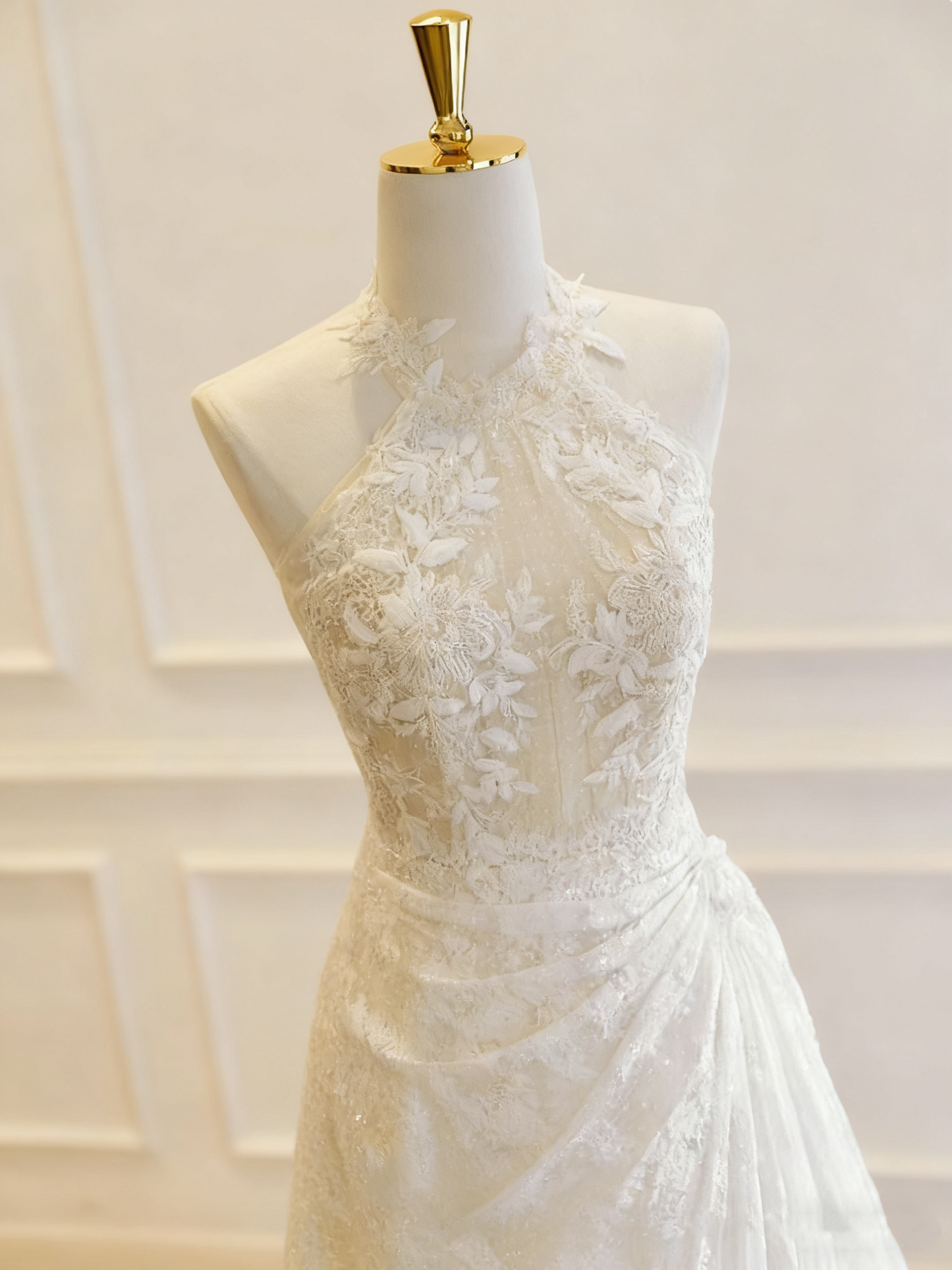 Charming Wedding Dress Crew Neck Lace Pleated Wedding Dress D3777