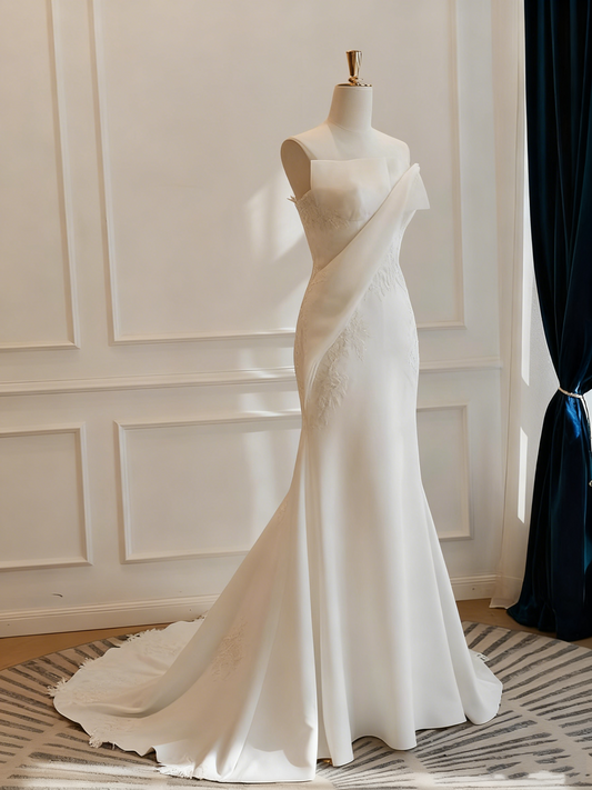 Minimalist Wedding Dress Strapless Pleated Mermaid Wedding Dress D3805