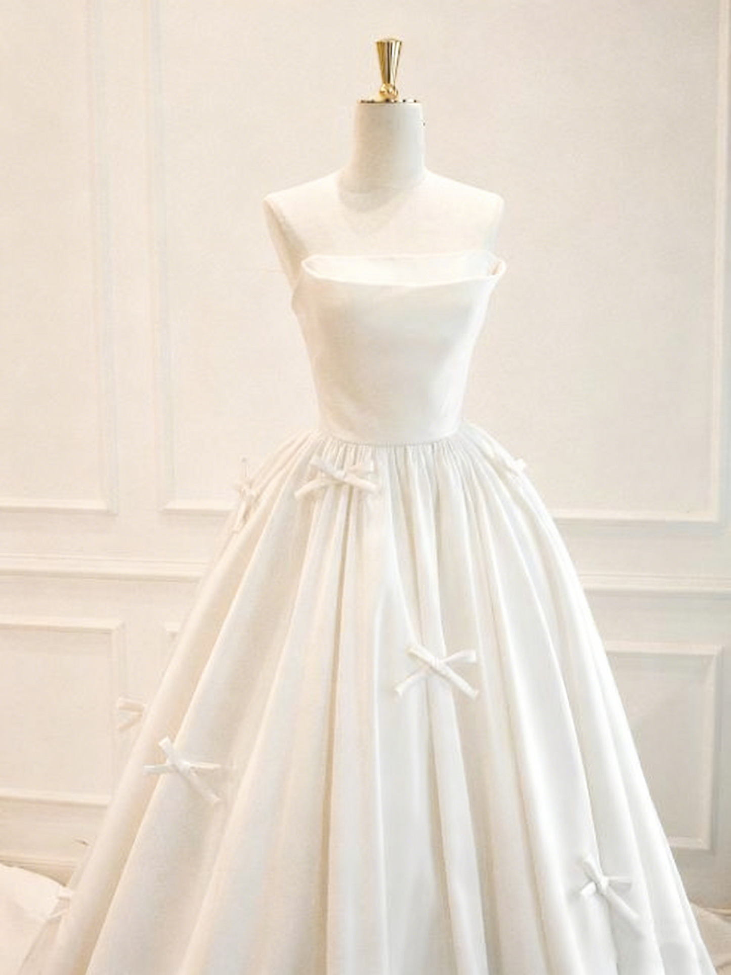 Minimalist Wedding Dress Strapless Bowknot Pleated Wedding Dress D3820