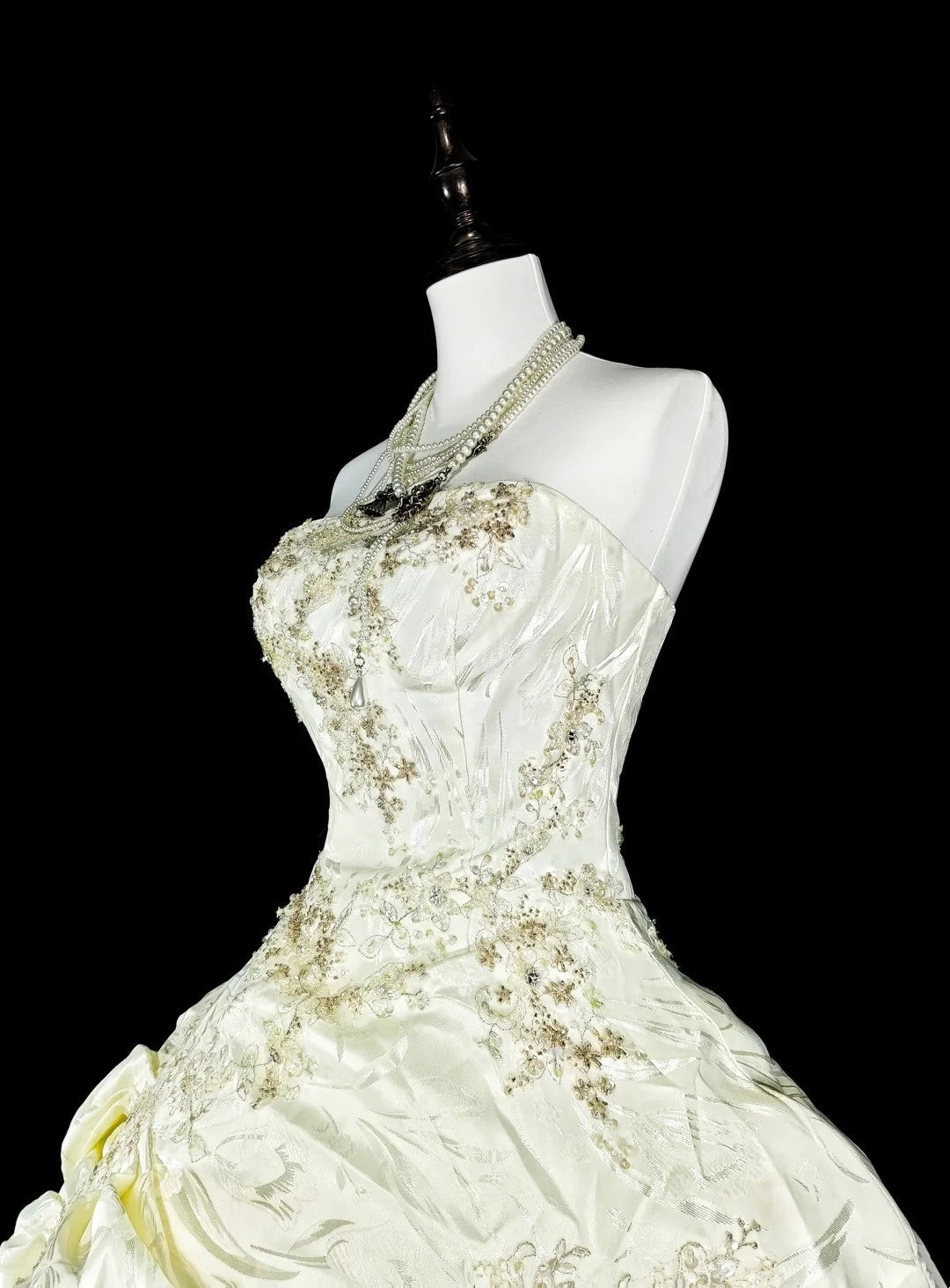 Vintage Wedding Dress Strapless Tulle Pleated Wedding Dress D3884