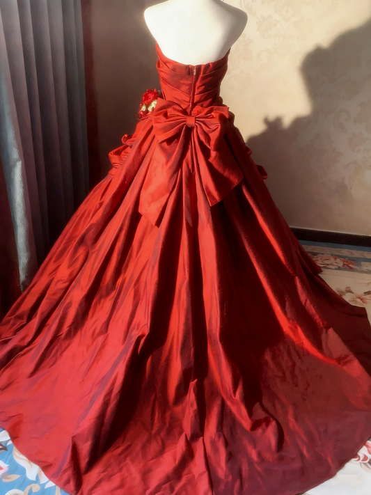 Elegant Prom Dress Sweetheart Pleated Ball Gown Evening Dress Quinceanera Dress D3925