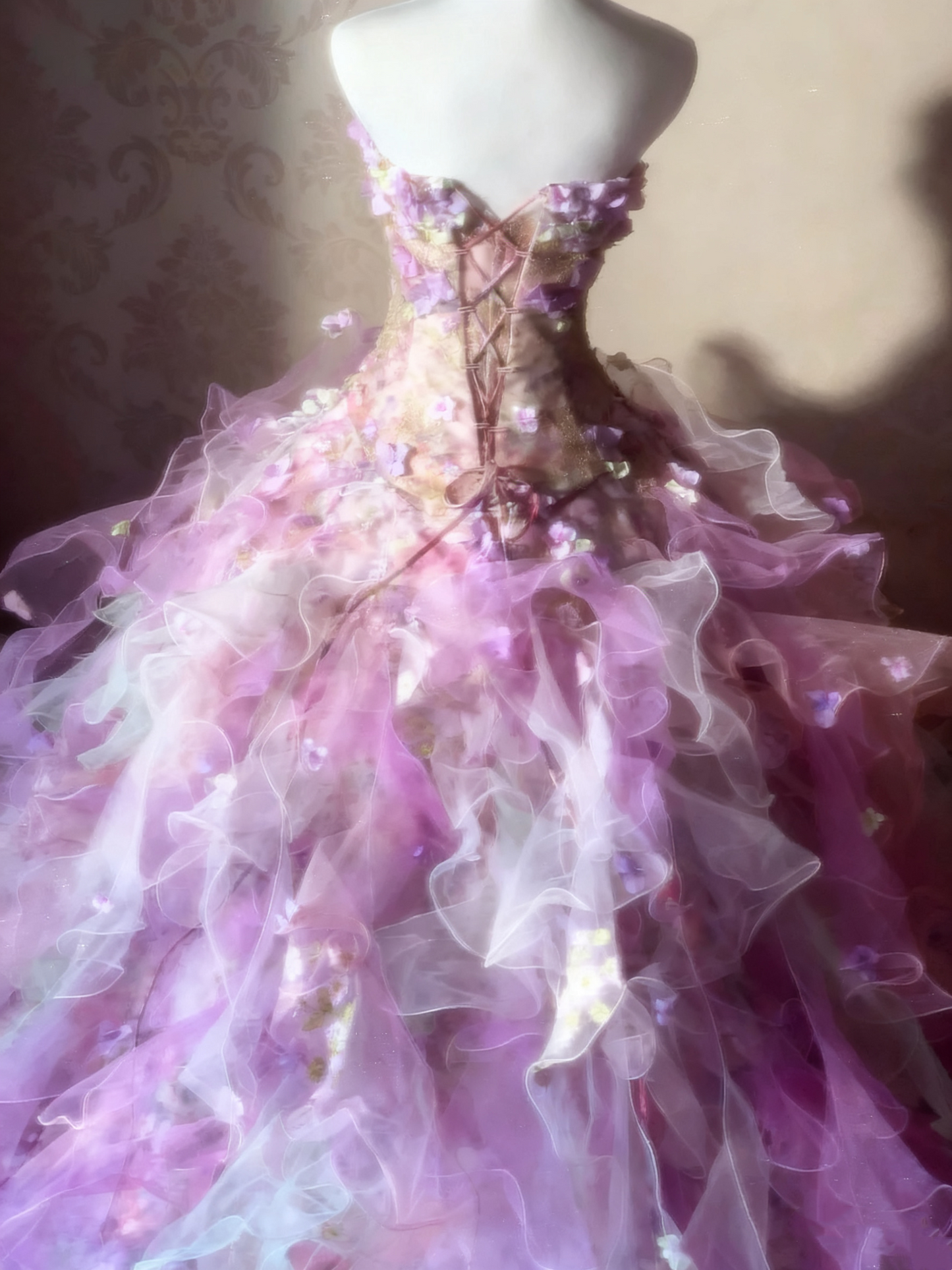 New Arrival Prom Dress Strapless Pleated Ruffle Ball Gown Evening Dress Quinceanera Dress D3930