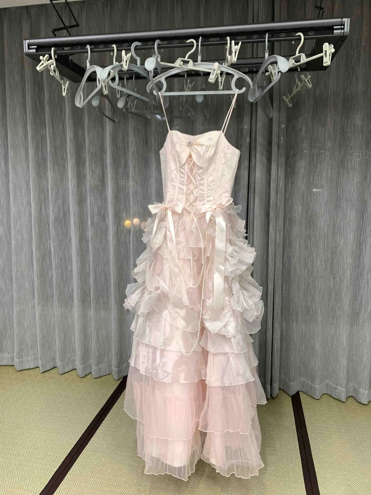 New Design Prom Dress Spaghetti Straps Pleated Tulle Ball Gown Evening Dress Birthday Party Dress D3941