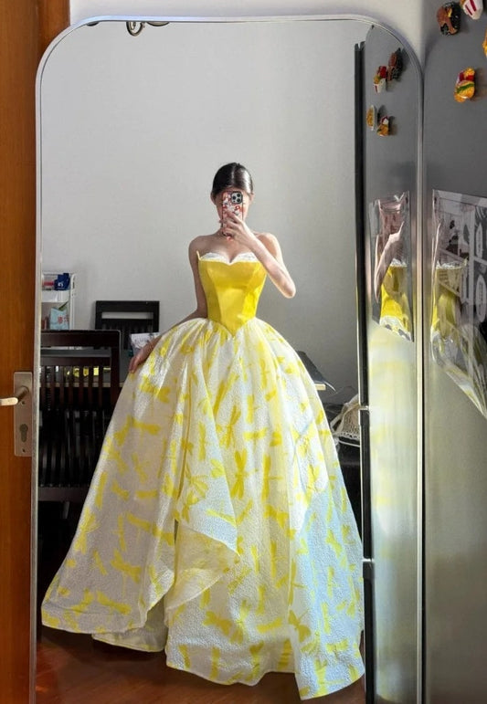 Beauty Prom Dress Sweetheart Pleated Ball Gown Evening Dress Quinceanera Dress D3945