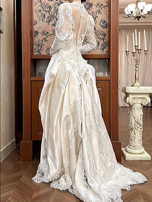 Vintage Wedding Dress Sweetheart Pleated Wedding Dress D3978